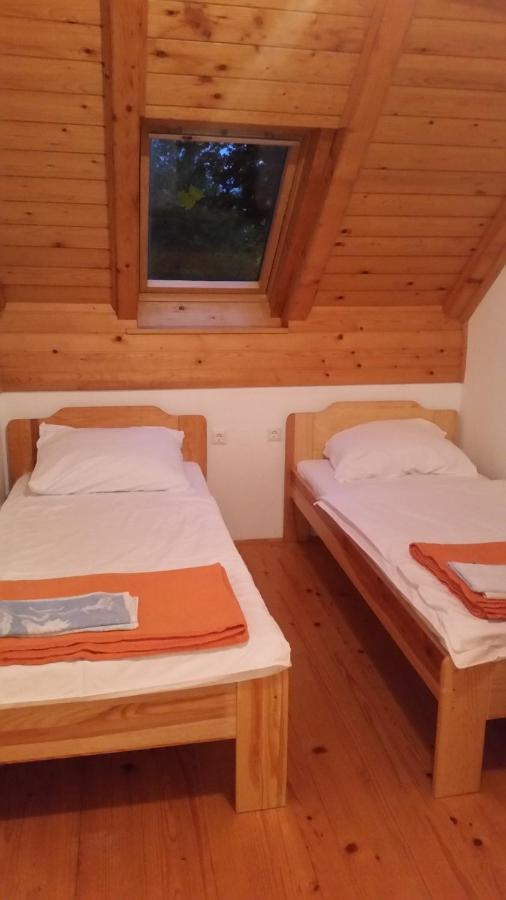 Turizem Pavlin Apartments Senturska Gora المظهر الخارجي الصورة
