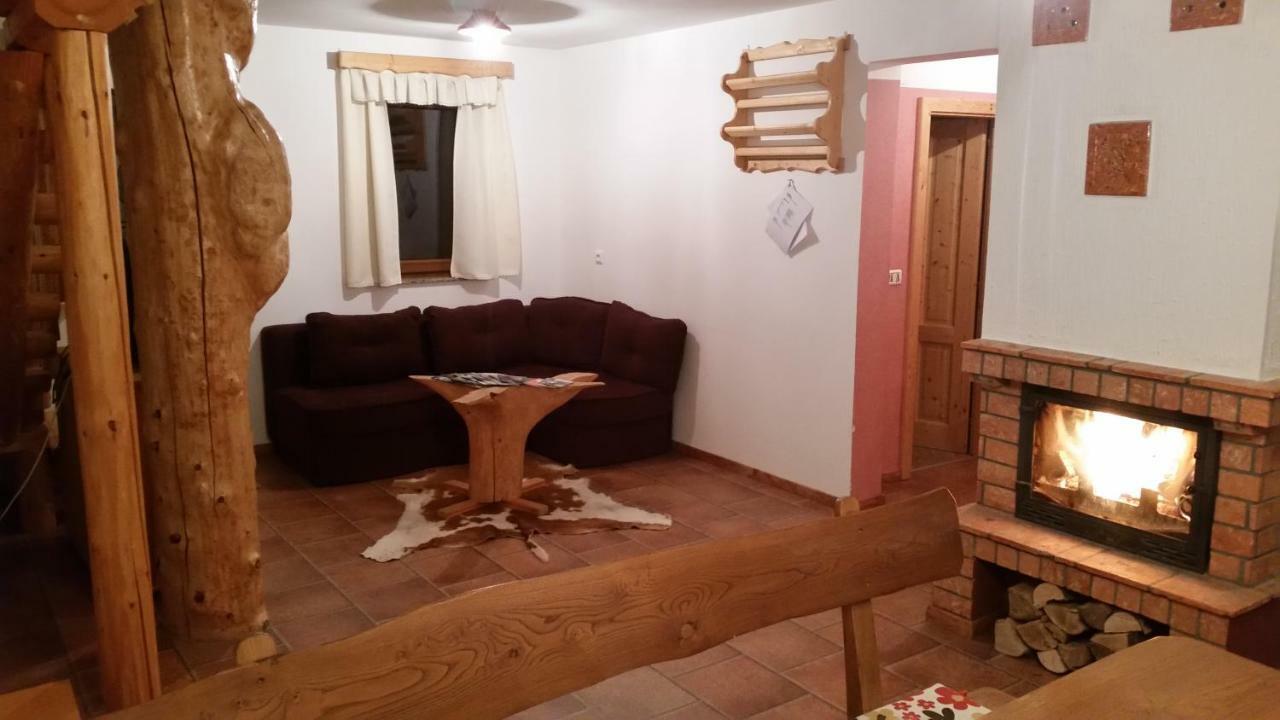 Turizem Pavlin Apartments Senturska Gora المظهر الخارجي الصورة