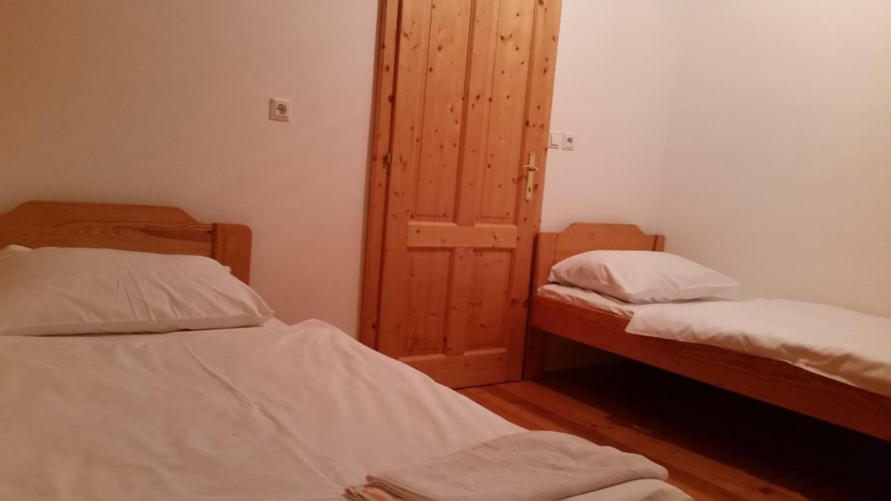 Turizem Pavlin Apartments Senturska Gora المظهر الخارجي الصورة